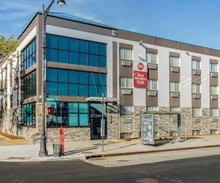 Best Western Plus Brooklyn Bay Hotel