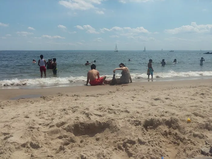 Manhattan Beach Park Picture 1