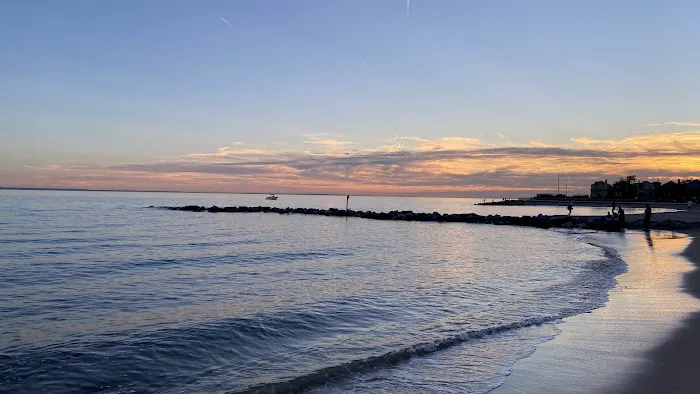 Manhattan Beach Park Picture 6