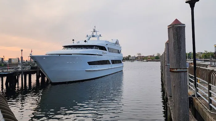 Sheepshead Bay Piers Picture 2