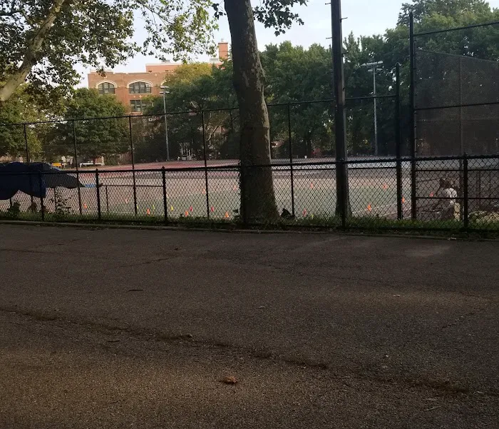 Lincoln Terrace Park Concrete Courts Picture 9