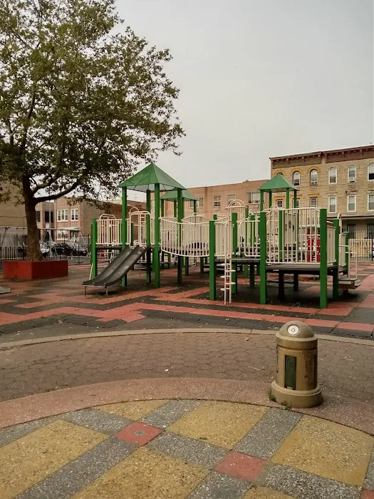 Chester Playground Picture 3