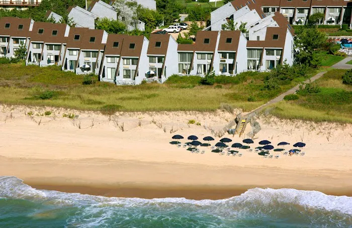 Surf Club At Montauk Picture 2