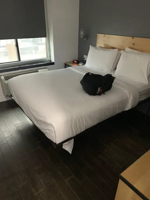 Sumner Hotel Picture 3