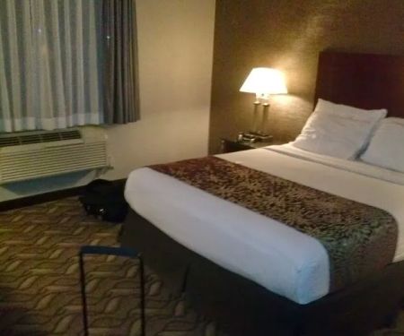 Sumner Hotel