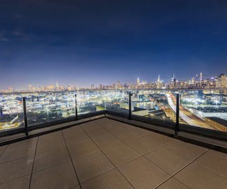 Holiday Inn Express Long Island City E - New York by IHG