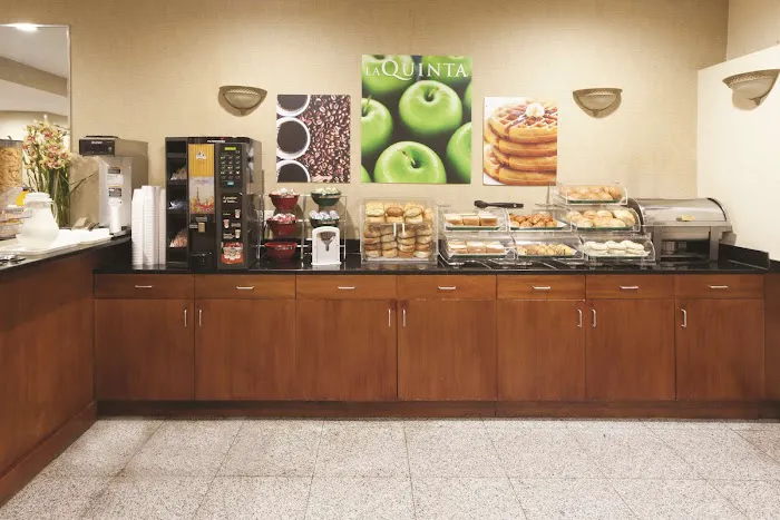 La Quinta Inn by Wyndham Queens (New York City) Picture 3