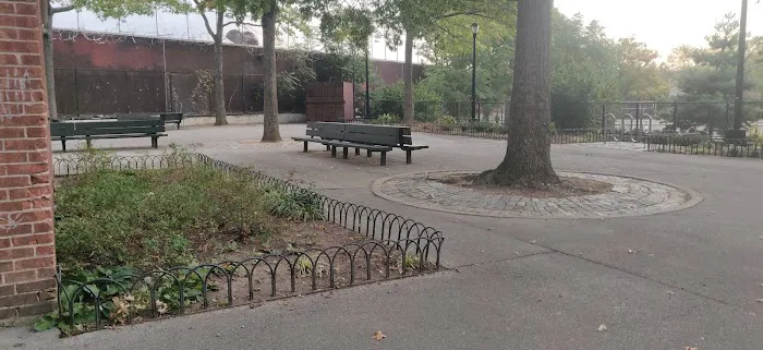 Torsney Dog Run Picture 5