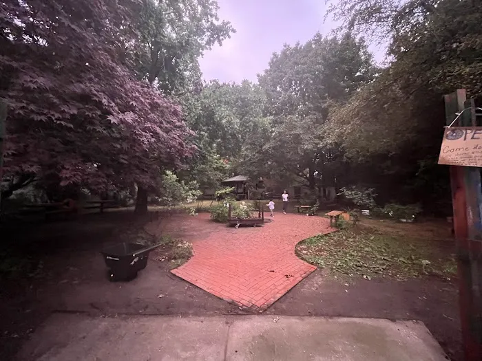 Kosciuszko Street Garden and Learning Center Picture 5