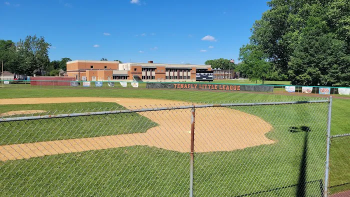 Roosevelt Common Picture 1