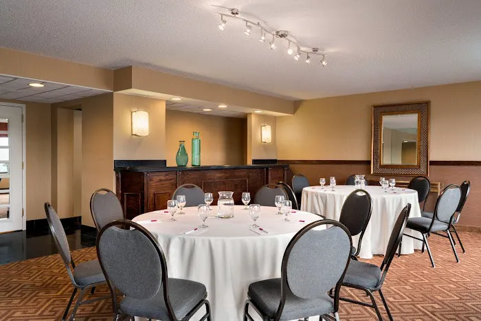 Crowne Plaza Englewood by IHG Picture 9