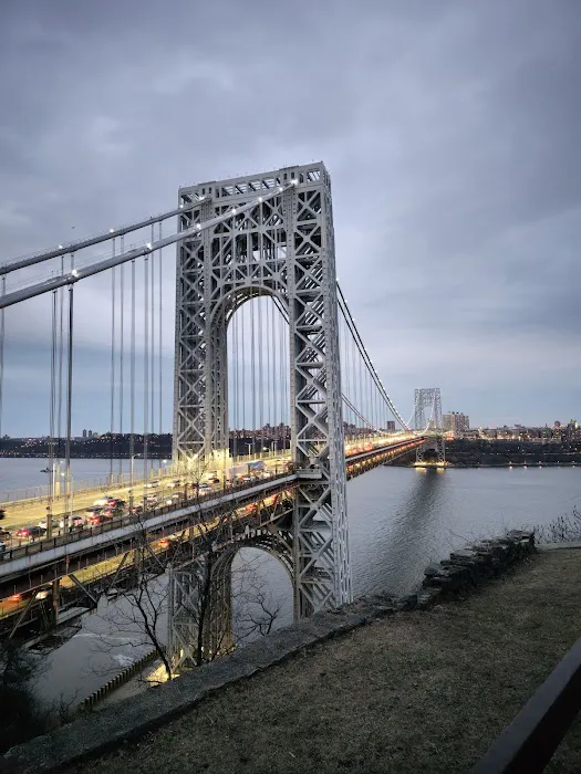 Hudson Park Picture 9