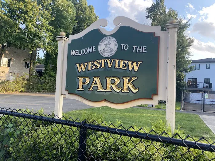 Westview Park Picture 10