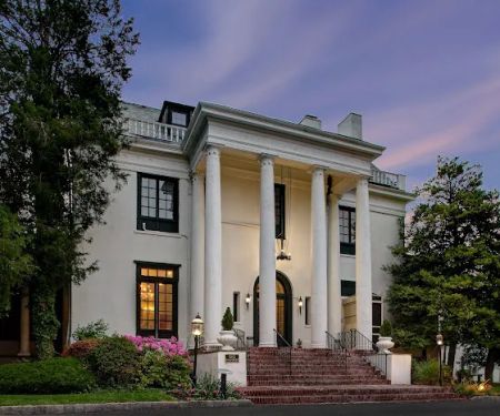 Tarrytown House Estate on The Hudson