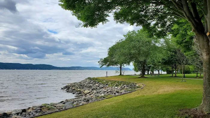 Scenic Hudson Park Picture 5