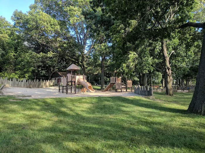 Matthiessen Park Picture 3