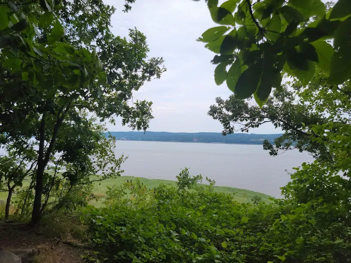 Tallman Mountain State Park Picture 3