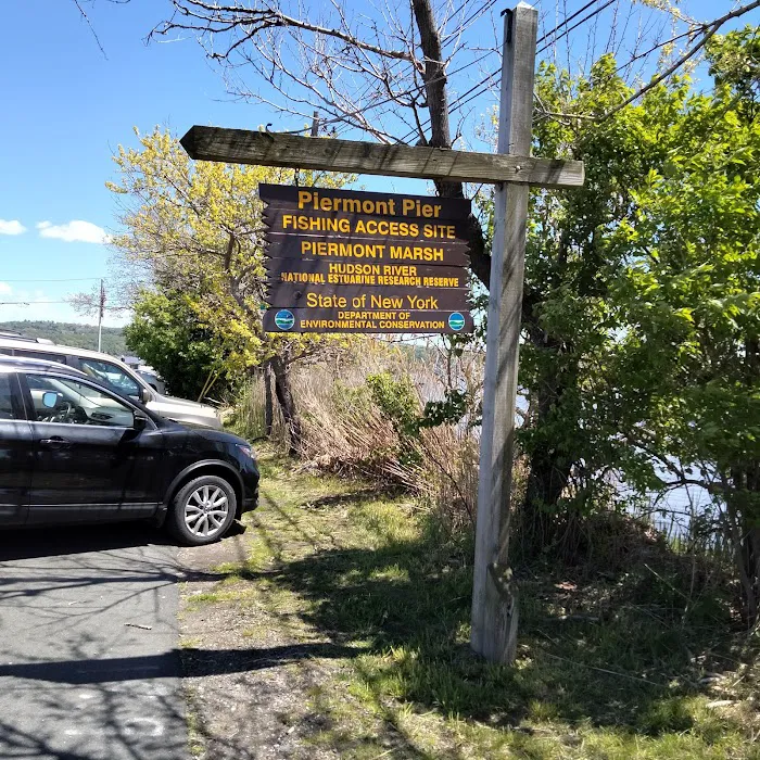 Piermont Community Dog Run Picture 2