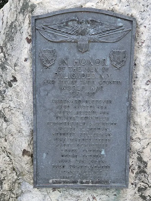 Liberty Flagpole Picture 1