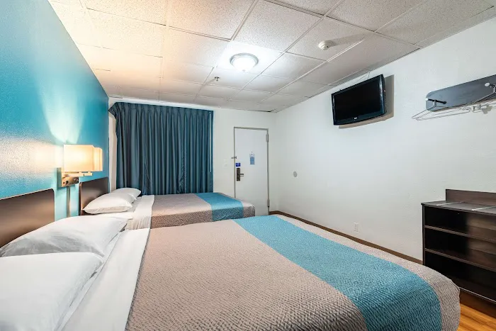 Motel 6 Elmsford, NY - White Plains Picture 8