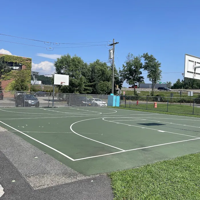 Deluca Park Picture 2