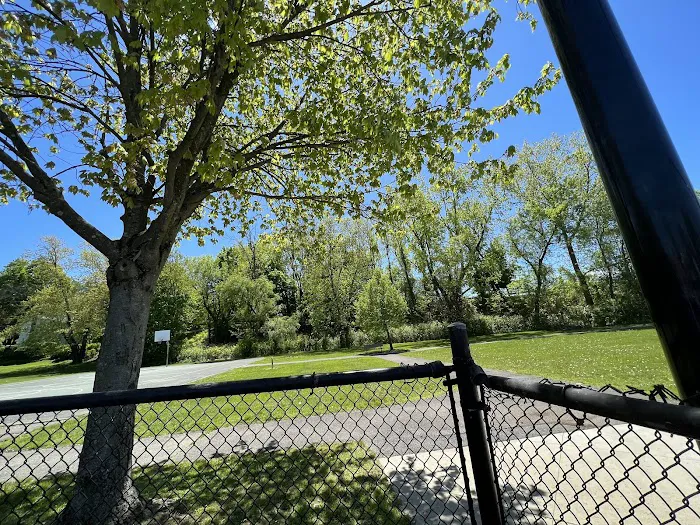 Carol Nichols Park Picture 6