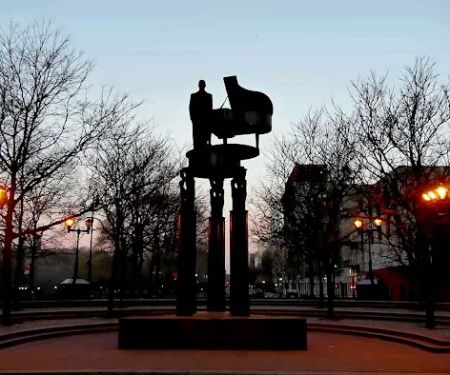Duke Ellington Circle