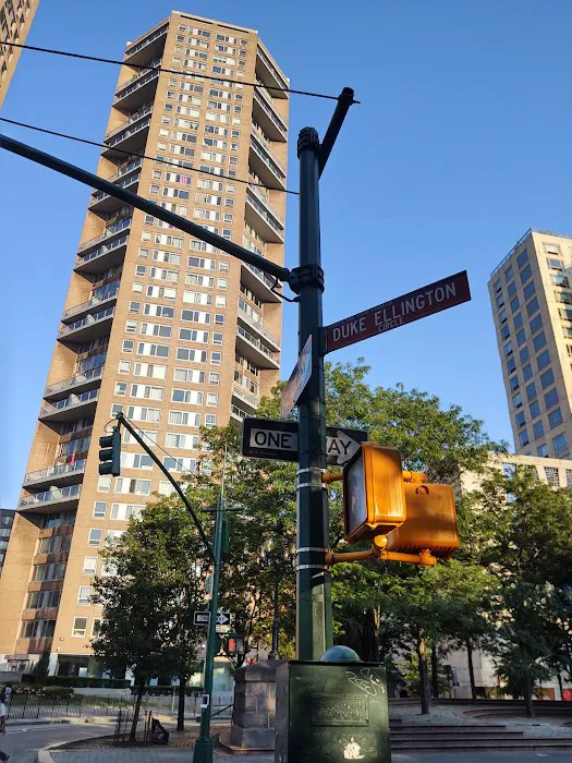 Frawley Circle, Duke Kennedy Ellington Circle, Tito Puente Way Picture 4