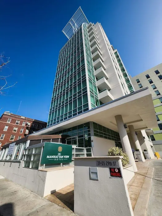 LIC Manhattan View Hotel Picture 6