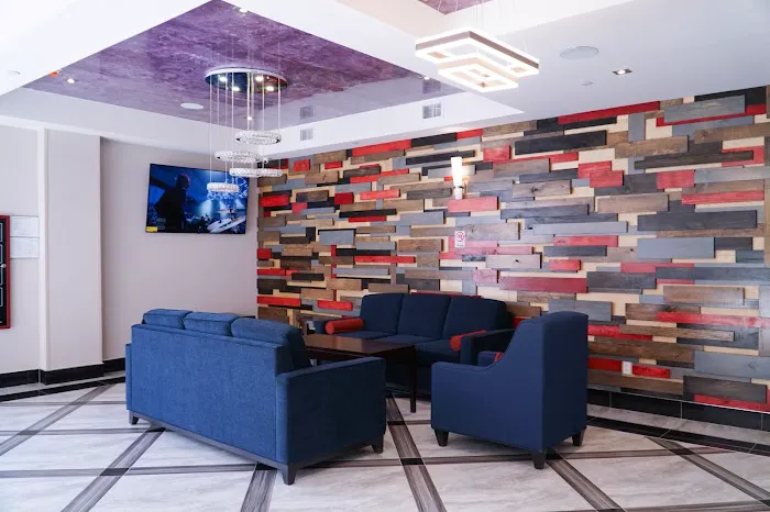 Lotus BLU Inn & Suites Picture 4