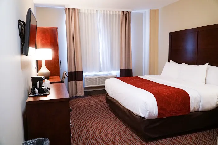 Lotus BLU Inn & Suites Picture 1