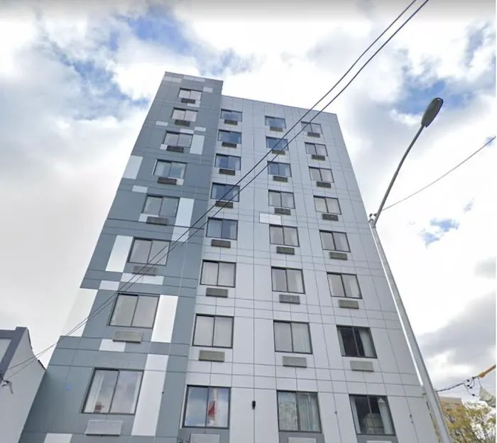 Deluxe Inn & Suites - Long Island City NYC Picture 1