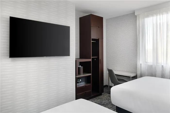 DoubleTree by Hilton Long Island City New York Picture 5
