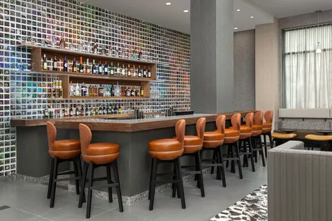 SpringHill Suites New York Queens Picture 5