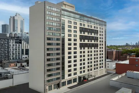 SpringHill Suites New York Queens Picture 8
