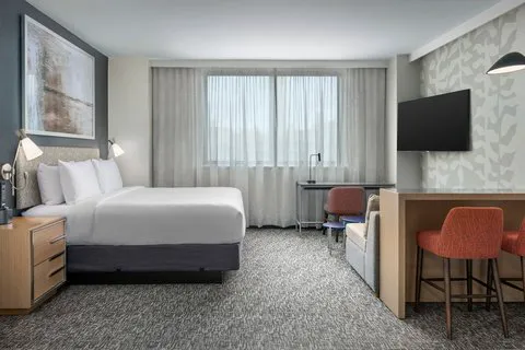 Residence Inn New York Queens Picture 2