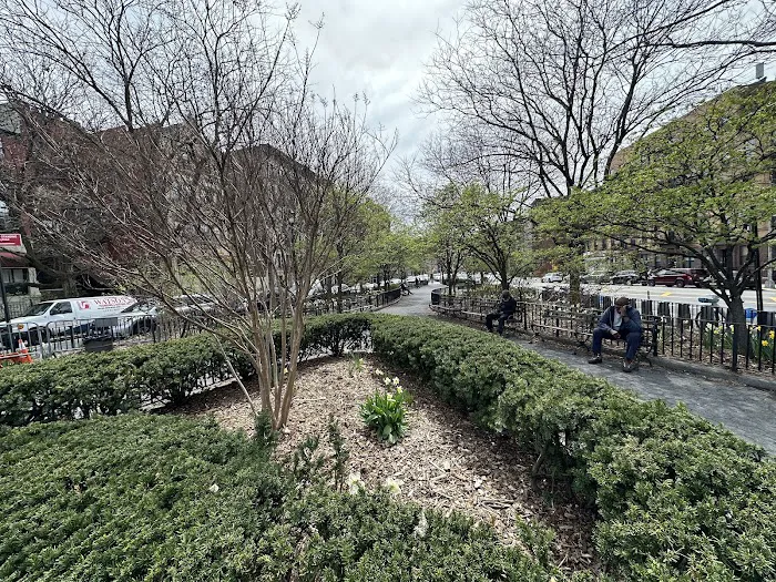 Donnellan Square Picture 2