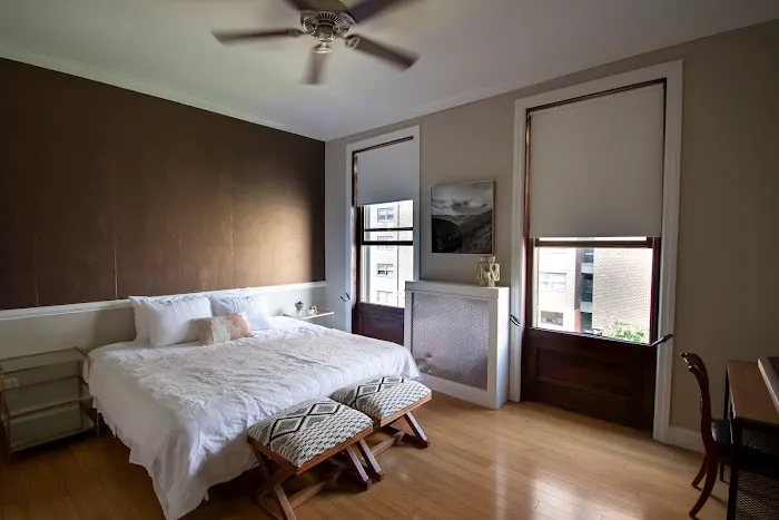 255 West Guesthouse Picture 5