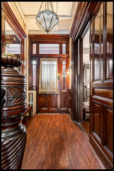 475 NYC B&B Picture 5