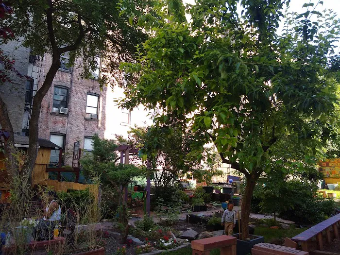 Frank White Memorial Garden Picture 4