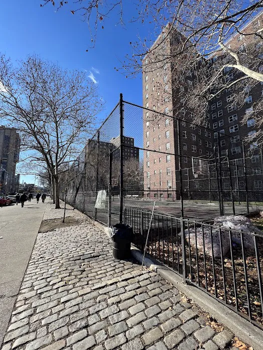 St. Nicholas Playground South Picture 5