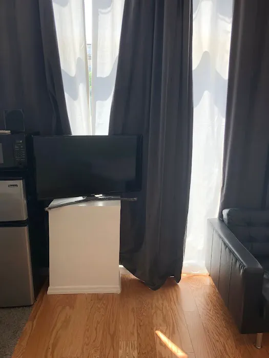 Studio apartment Brooklyn Picture 1