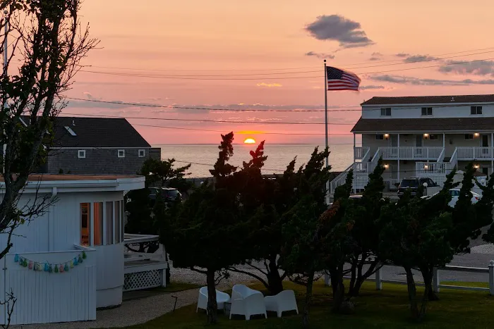 The Sunset Montauk Picture 10