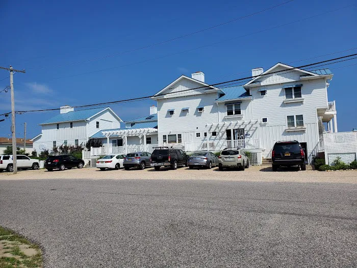 The Montauk Soundview Picture 9