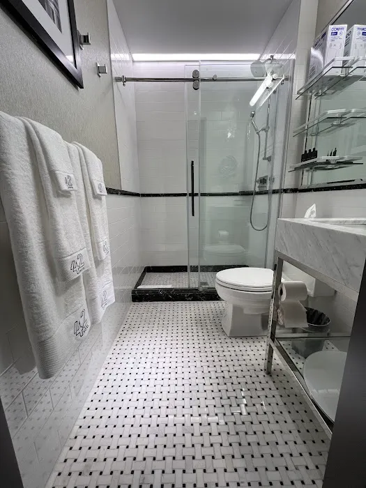Hotel 42 Picture 7
