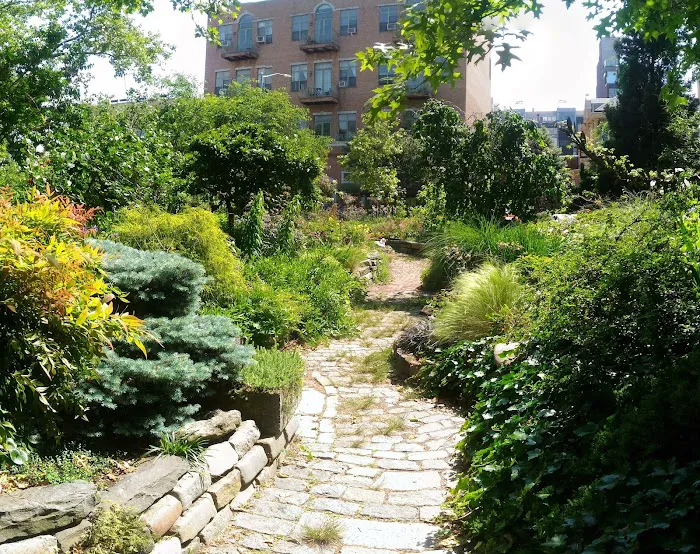 Green Dome Garden Picture 10