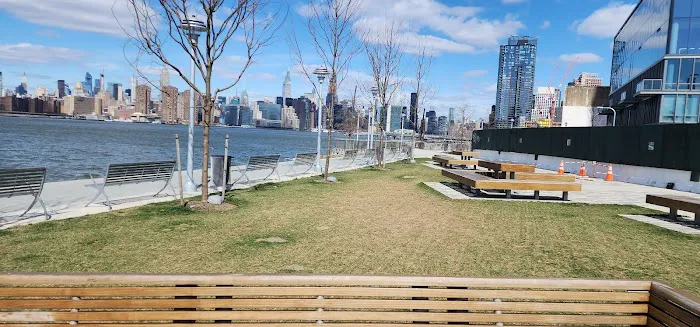 1 Wharf Plaza Park Picture 1