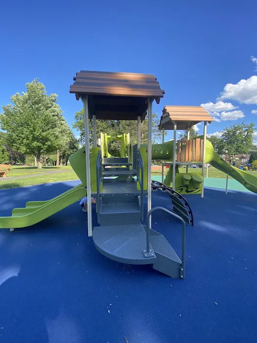 Lyon Park Picture 2