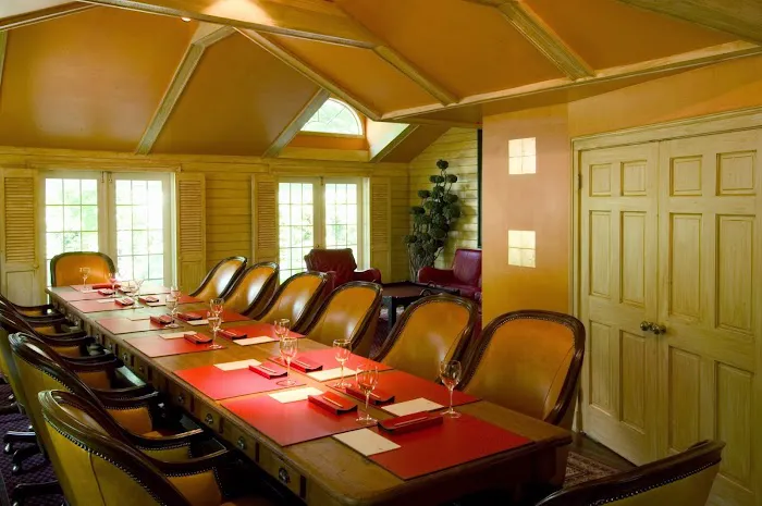 Homestead Inn Picture 5