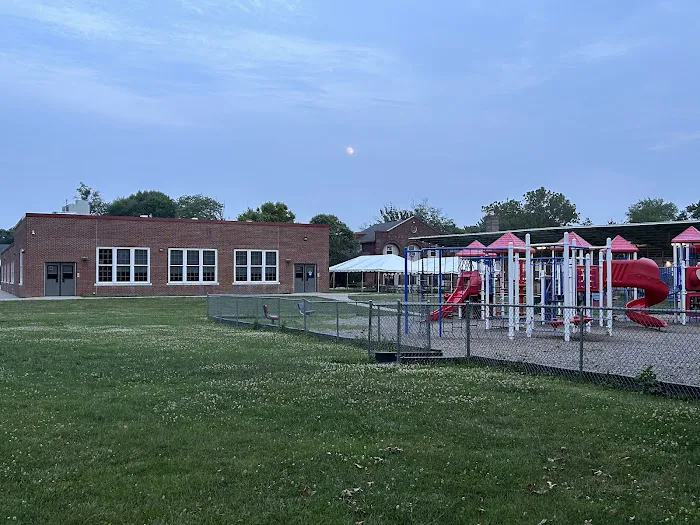 Hawthorne Park Picture 8